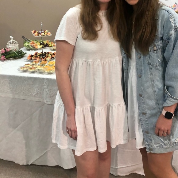 Cute Layered White Dress - Picture 2 of 4